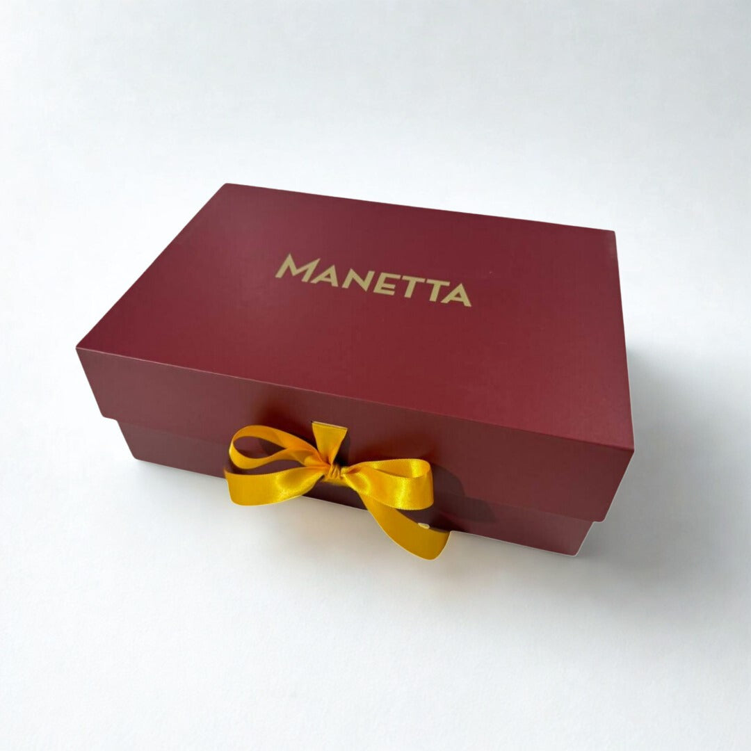 PUDEŁKO PREZENTOWE - Manetta